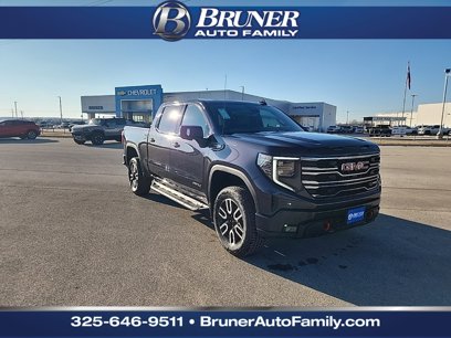 New 2025 GMC Sierra 1500 AT4 w/ Technology Package