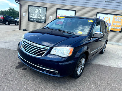 Used 2013 Chrysler Town & Country Touring-L w/ Entertainment Group #2