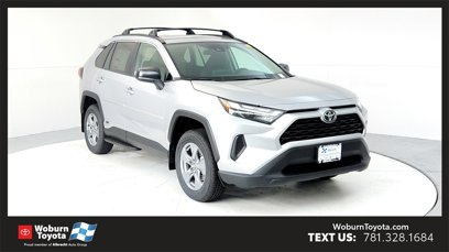 New 2025 Toyota RAV4 LE