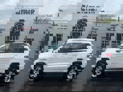Certified 2015 Jeep Grand Cherokee Laredo w/ Quick Order Package 23E