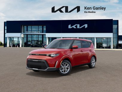 New 2025 Kia Soul LX