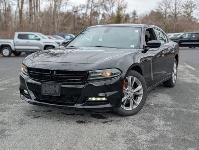Used 2021 Dodge Charger SXT w/ Navigation & Travel Group