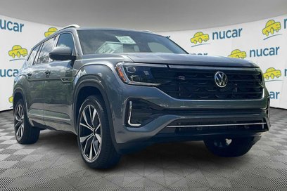 New 2025 Volkswagen Atlas SEL Premium R-Line