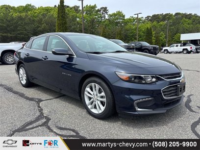Used 2017 Chevrolet Malibu LT
