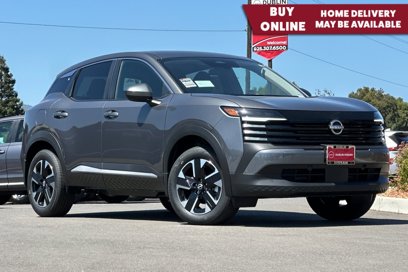 New 2025 Nissan Kicks SV