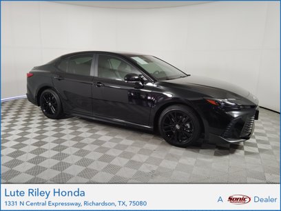 Used 2025 Toyota Camry SE w/ Convenience Package