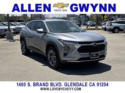 New 2025 Chevrolet Trax LT w/ Driver Confidence Package