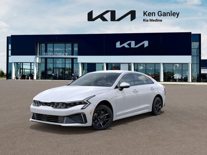 New 2025 Kia K5 LXS