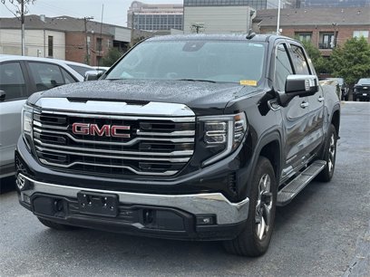 Used 2022 GMC Sierra 1500 SLT w/ SLT Premium Package