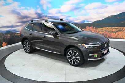 Used 2022 Volvo XC60 T8 Inscription Expression w/ Advanced Package
