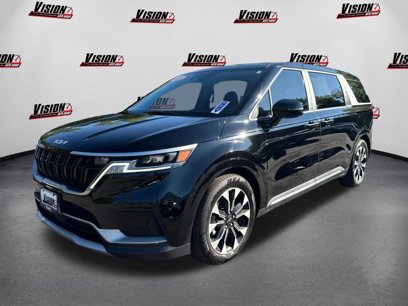 Used 2024 Kia Carnival EX