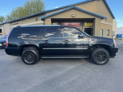 Used 2007 Cadillac Escalade ESV AWD w/ Information Package