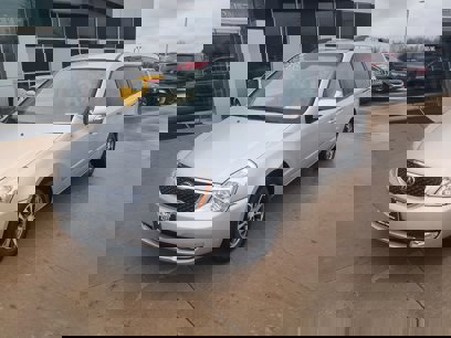 Used 2014 Kia Sedona LX w/ Power Package