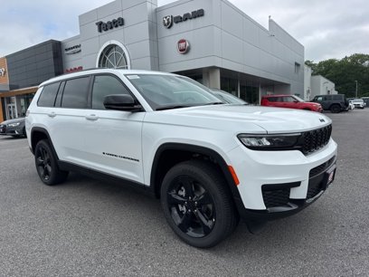 New 2025 Jeep Grand Cherokee L Altitude