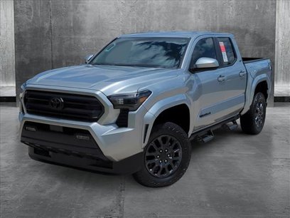 New 2025 Toyota Tacoma SR5