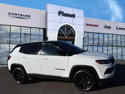 Used 2024 Jeep Compass Latitude w/ Altitude Special Edition