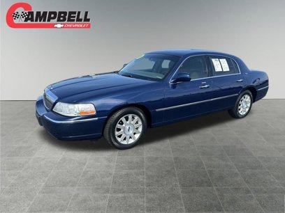 Used 2009 Lincoln Town Car Signature Limited