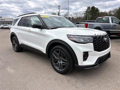 Used 2025 Ford Explorer ST
