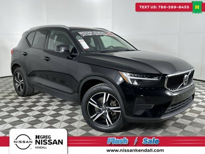 Used 2023 Volvo XC40 B5 Core