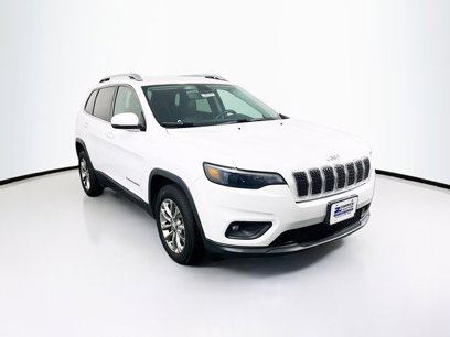 Used 2019 Jeep Cherokee Latitude Plus w/ Comfort/Convenience Group