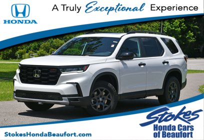 New 2025 Honda Pilot TrailSport