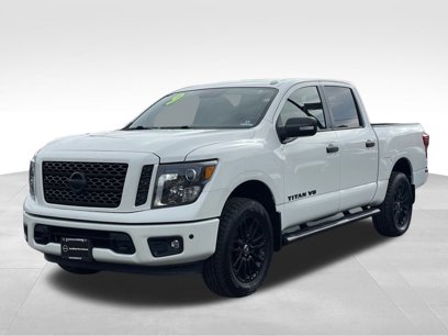 Used 2019 Nissan Titan SL w/ Midnight Edition