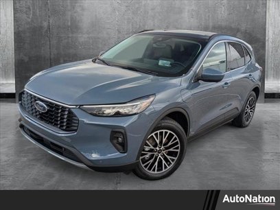 New 2025 Ford Escape SE w/ PHEV Premium Package