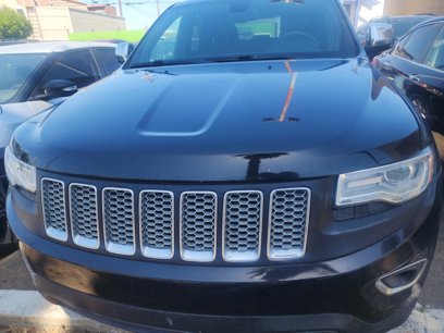 Used 2015 Jeep Grand Cherokee Limited w/ Luxury Group II