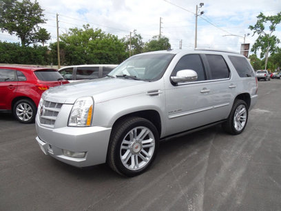 Used 2013 Cadillac Escalade Premium