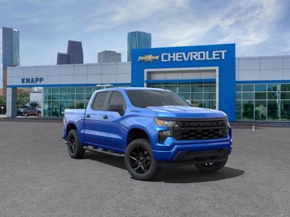 New 2025 Chevrolet Silverado 1500 Custom w/ Turbomax Blackout Package