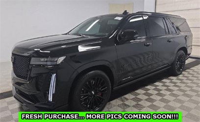 Used 2023 Cadillac Escalade ESV V