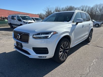 Certified 2022 Volvo XC90 T6 Momentum w/ Climate Package