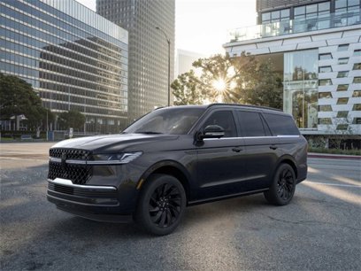 New 2025 Lincoln Navigator Reserve w/ Jet Appearance Package