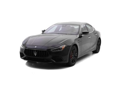 New 2024 Maserati Ghibli Modena Q4