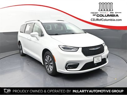 Used 2021 Chrysler Pacifica Touring w/ Cold Weather Group