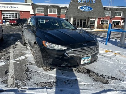 Used 2017 Ford Fusion SE w/ Fusion SE Technology Package