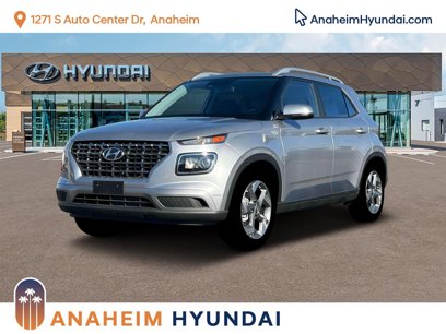 New 2025 Hyundai Venue SEL