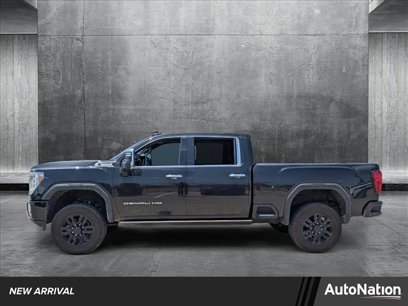 Used 2022 GMC Sierra 2500 Denali w/ Denali Black Diamond Edition