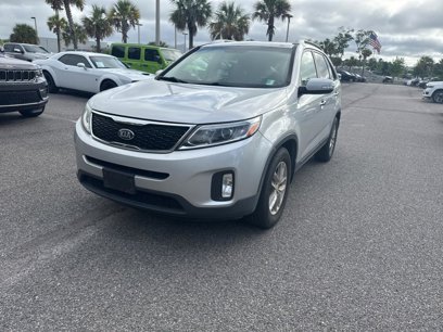 Used 2014 Kia Sorento LX w/ Premium Package