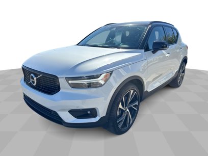 Used 2021 Volvo XC40 T5 R-Design w/ Climate Package