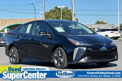 Used 2022 Toyota Prius L Eco