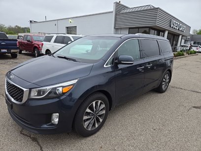 Used 2015 Kia Sedona SX