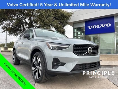 Used 2025 Volvo XC40 B5 Plus w/ Protection Package Premier