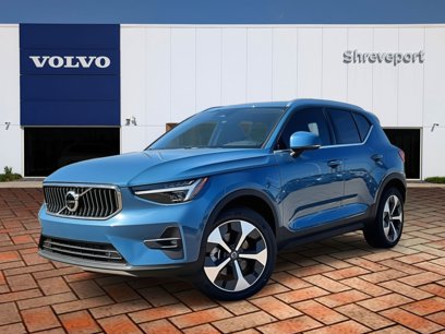 New 2024 Volvo XC40 B5 Plus w/ Protection Package Premier