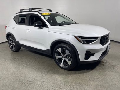 Used 2023 Volvo XC40 B4 Ultimate