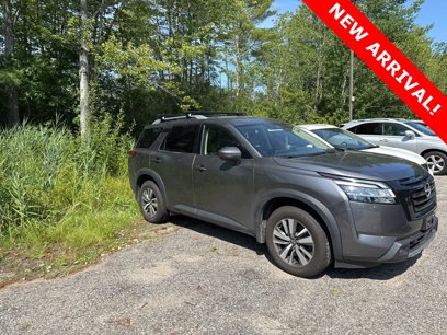Used 2022 Nissan Pathfinder SL w/ Lighting Package (N92)
