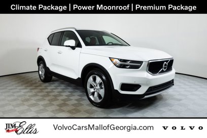 Used 2020 Volvo XC40 T4 Momentum