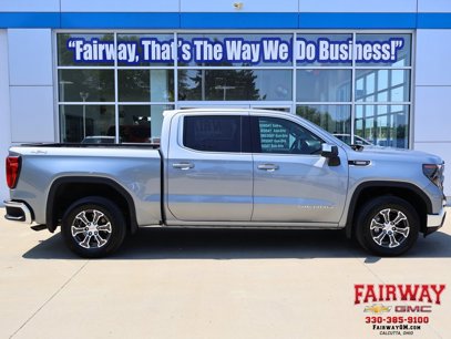 Used 2023 GMC Sierra 1500 SLE w/ Preferred Package
