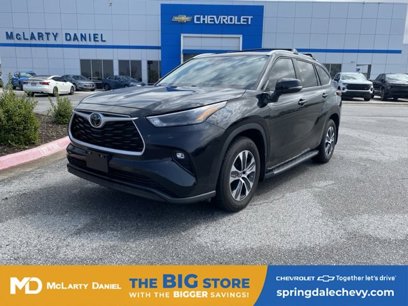 Used 2024 Toyota Highlander XLE