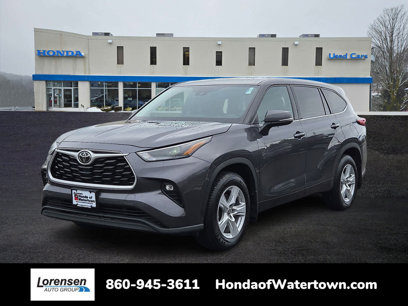 Used 2022 Toyota Highlander LE